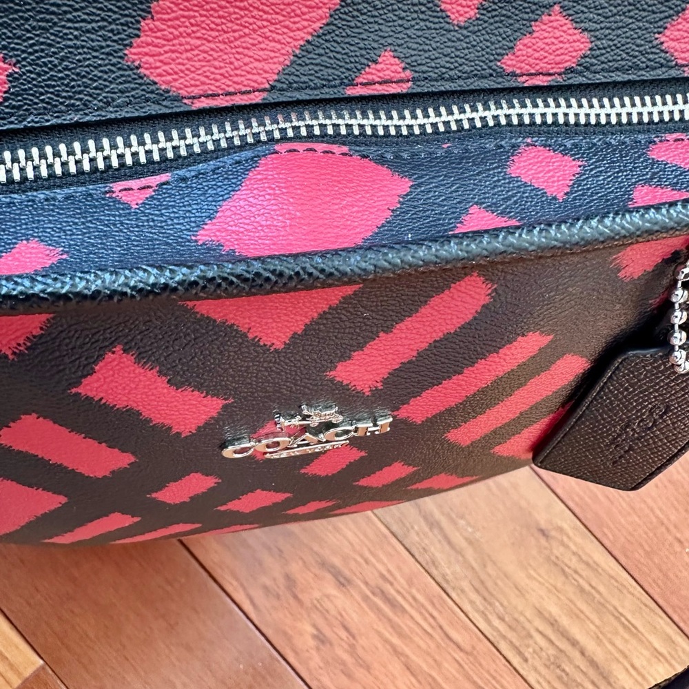 Coach Wild Plaid Graphic City Tote Bag with Matching Pouch (Large) NWOT - Picture 6 of 15